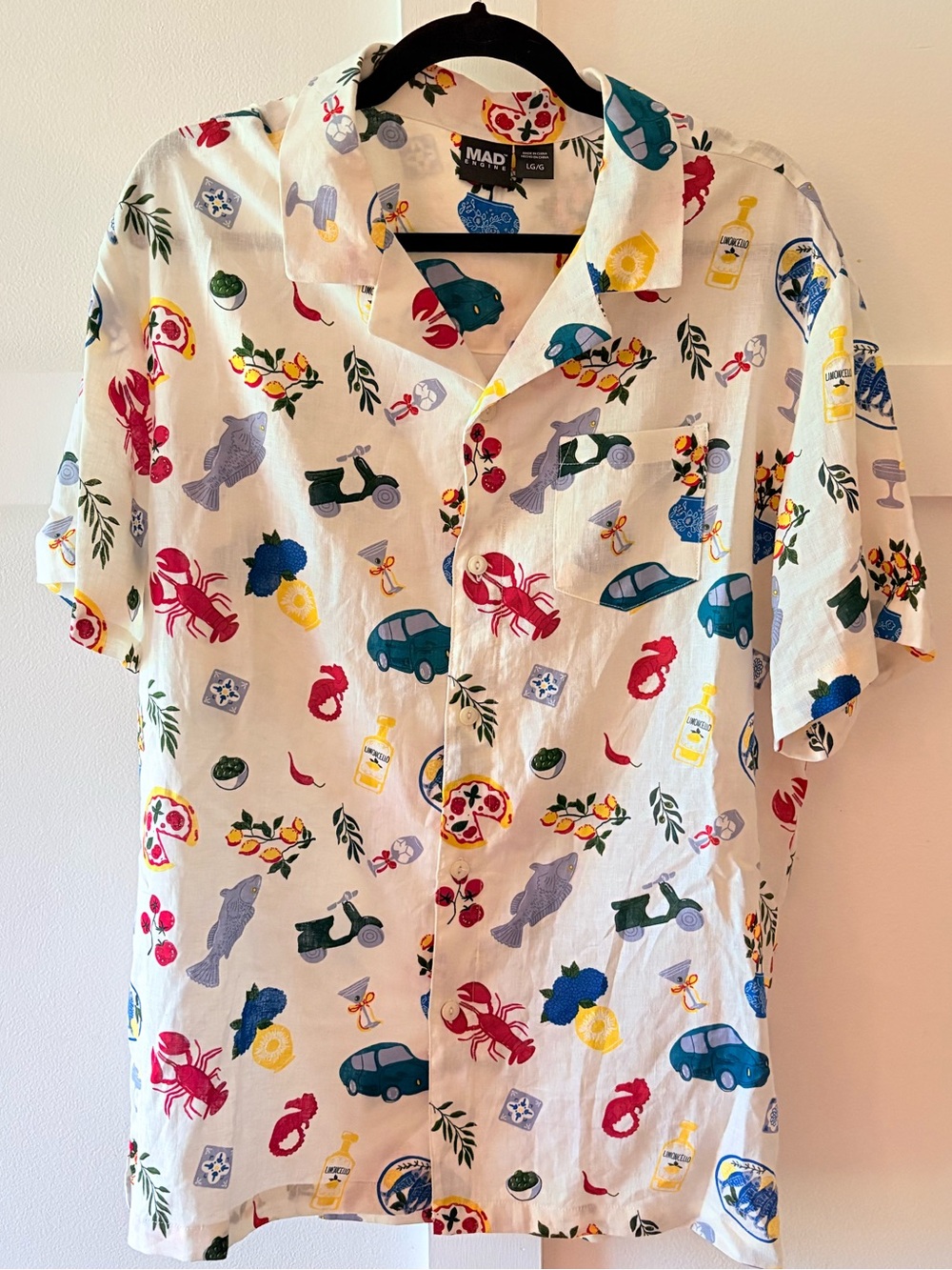 MAD Engine Linen White Short Sleeve Button-Down Shirt Trendy Summer Vacay Print